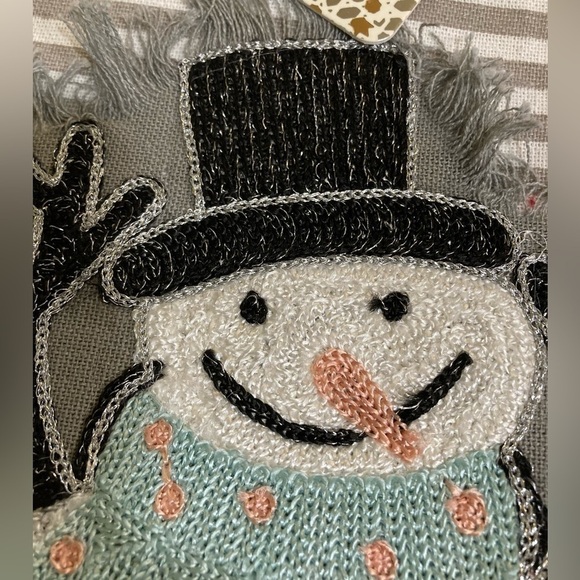 NWT Cynthia ROWLEY SNOWMAN SET OF 2 GRAY STRIPED KITCHEN TOWELS - Picture 2 of 9